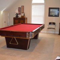 9Ft Antique Pool Table